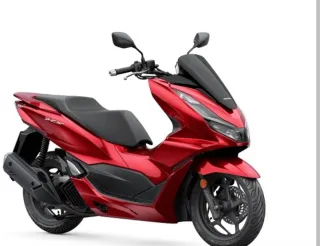 Honda PCX Roja - se alquila