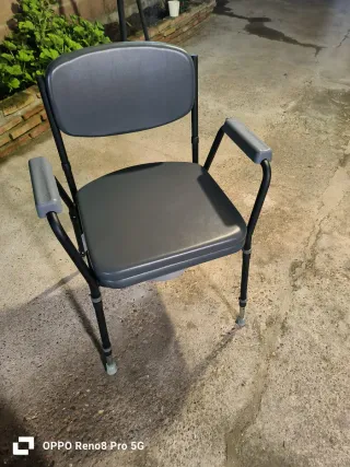 Silla inodoro nueva