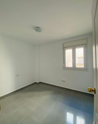 Piso en alquiler en Parque Mediterráneo - Santa Paula en Málaga