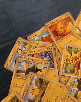40 Carte Pokémon Giapponesi - Lotto Pikachu