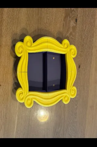 Suporte Figuras Friends Mac Donalds