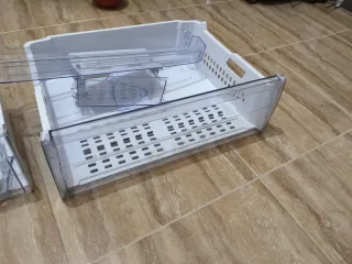 Cajones y bandejas frigo BEKO