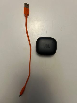 Auriculares Inalámbricos JBL Negro y Naranja