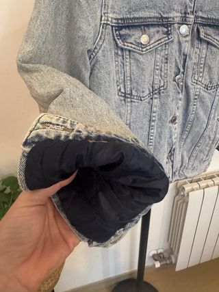 Chaqueta vaquera forrada Bershka