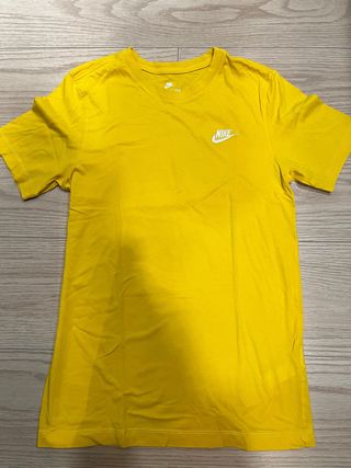 Camiseta Nike Amarilla