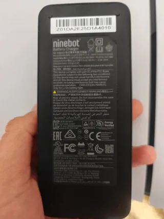 Cargador Patinete Segway ZT3 PRO + destornillador