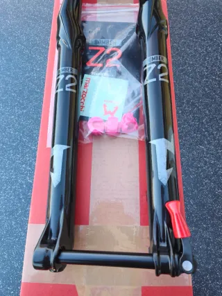 Horquilla Marzocchi *NUEVA* Z2 Rail 2.0 140mm 29"