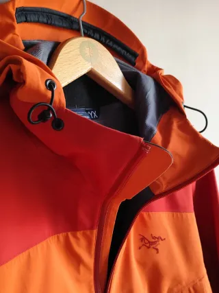 Arc'teryx Beta LT Gore-Tex Jacket Made in Canada R