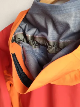 Arc'teryx Beta LT Gore-Tex Jacket Made in Canada R