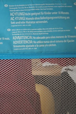 Barrera seguridad para cama. Protección infantil.