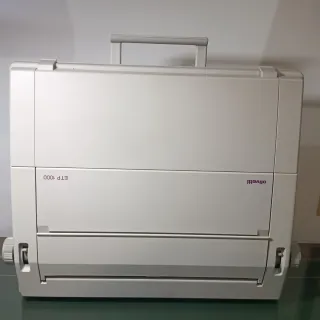 Máquina de escribir eléctrica Olivetti ETP 1000