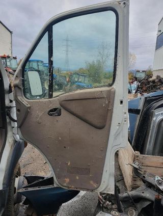 Defensa delantera renault 169088 mascott (2000)