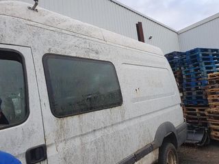 Defensa delantera renault 169088 mascott (2000)