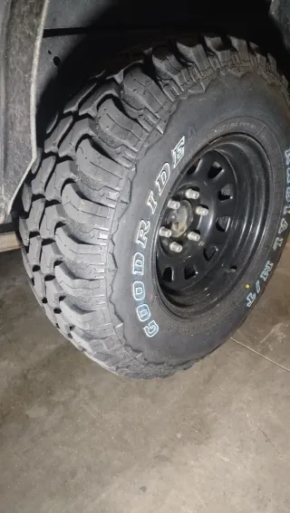 Neumáticos 265/75/16