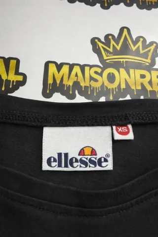 Camiseta Ellesse Negra Logo Bordado Talla XS