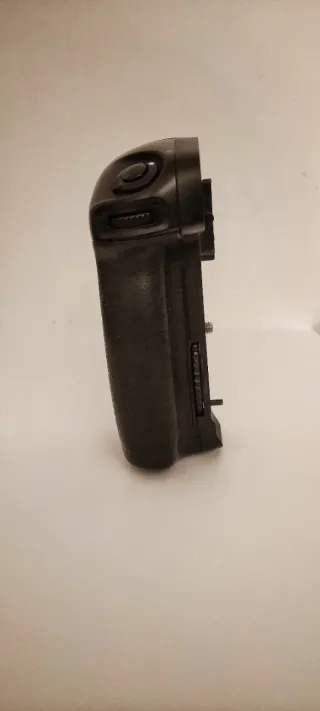 Punho vertical para Nikon D610 — Compatível