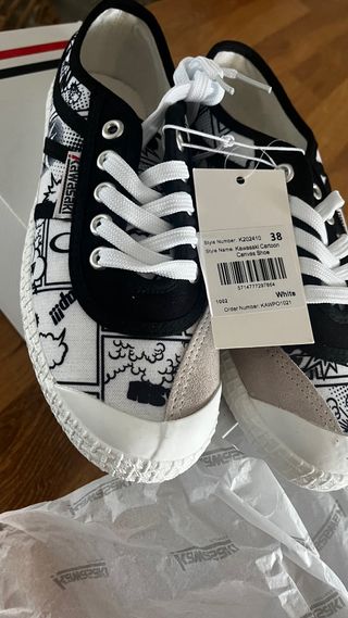 Zapatillas Kawasaki 38 con etiqueta