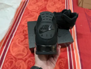 Jordan 4 Black Cat / 44.5 EU