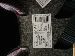 Casco y protecciones patinaje niña rosa