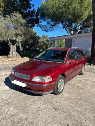 Volvo V40 2002