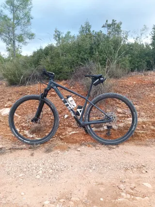 Bicicleta CUBE Reaction C:62 Pro 2023