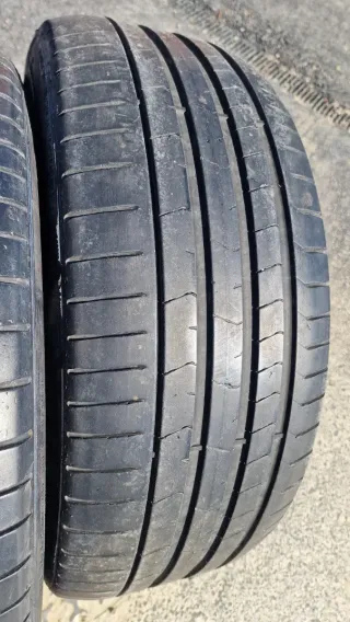 Neumáticos 245/40/20