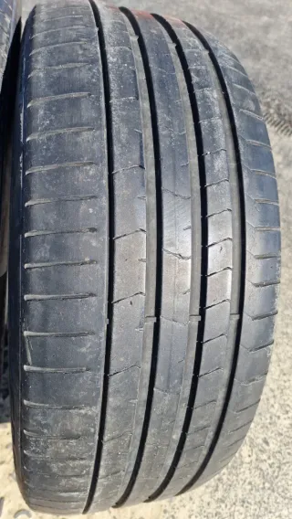 Neumáticos 245/40/20