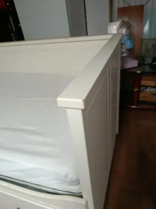 Cama IKEA Hemnes Blanca con Cajones