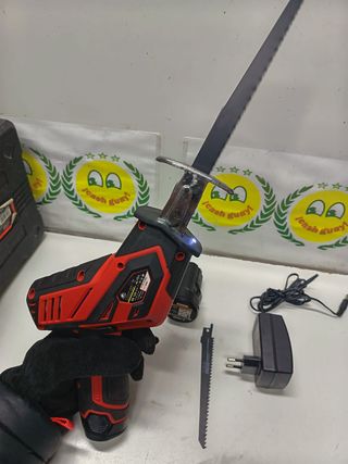 Sierra Sable Stayer SS122 + Batería