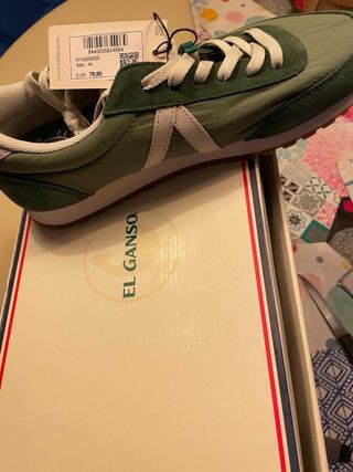 Zapatillas El Ganso Rojas y verde las verde son 44