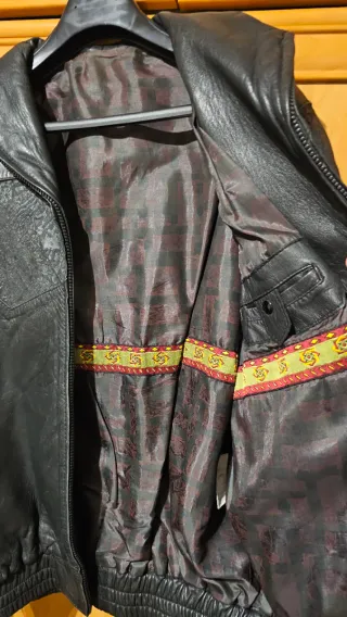 Chaqueta de cuero mujer negra