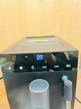 Cafetera Cecotec Cremmaet Compact Steam