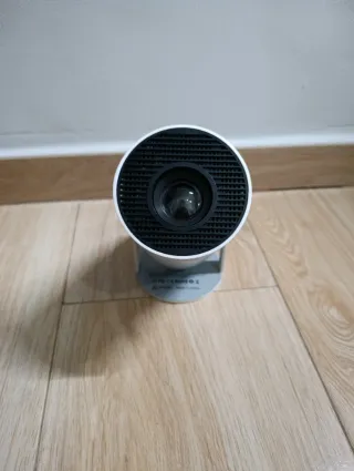 Proyector blanco y negro