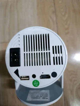 Proyector blanco y negro