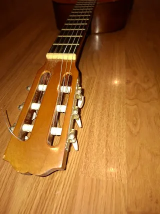 Guitarra Segovia Guazanter Hecha a Mano