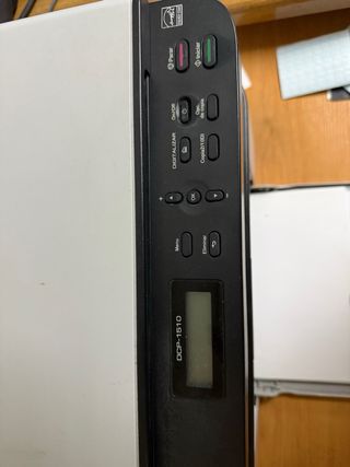 Stampante e scanner multifunzione Brother