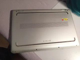 HP Envy i7 6500U 12GB RAM SSD NVMe