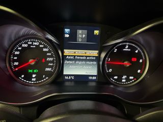 MERCEDES GLC COUPE 250D 4MATIC AMG