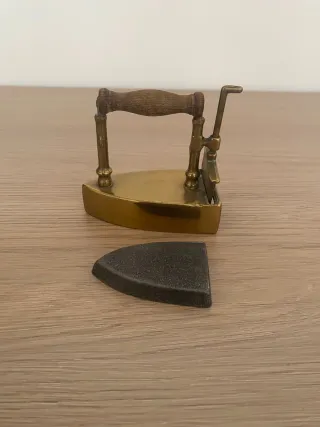 Plancha Antigua Latón/Bronce