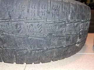 Llanta, neumático y tapacubo Fiat Scudo.