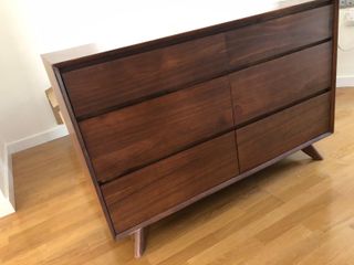 Cómoda madera nogal Anton Room