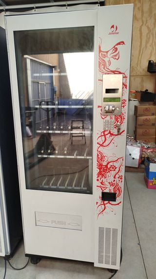 Máquina expendedora Vending jofemar easy combo