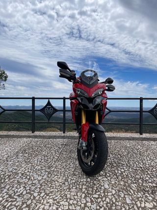 Ducati Multistrada 1200S