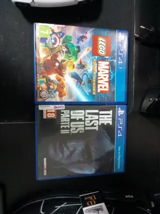Juegos PS4: Lego Marvel y The Last of Us