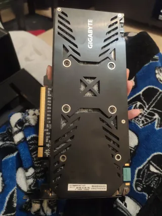 Tarjeta Gráfica Gigabyte GTX 960 4GB Windforce