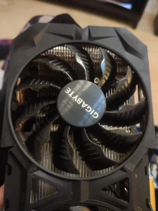 Tarjeta Gráfica Gigabyte GTX 960 4GB Windforce