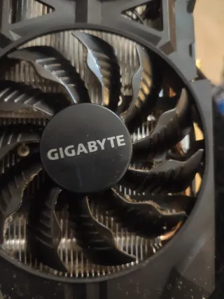 Tarjeta Gráfica Gigabyte GTX 960 4GB Windforce