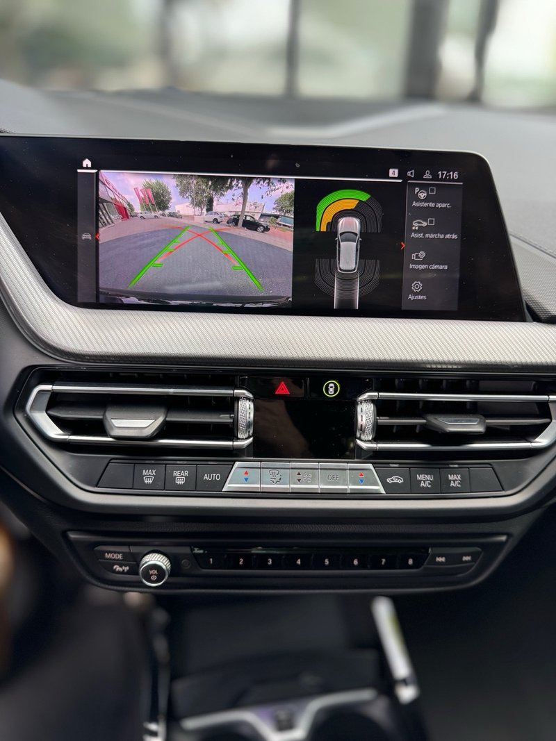 BMW Serie 1 M135i xDrive (F40) 2020, foto 27
