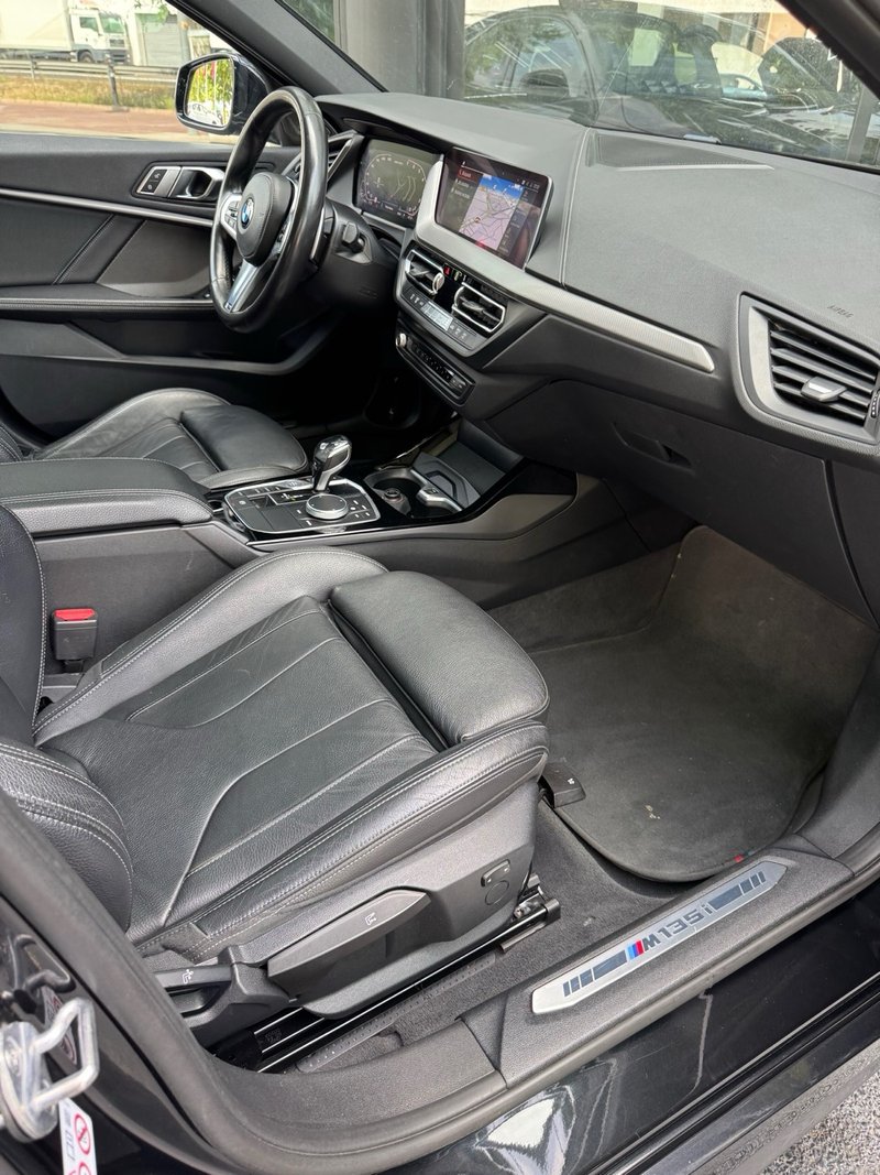 BMW Serie 1 M135i xDrive (F40) 2020, foto 11