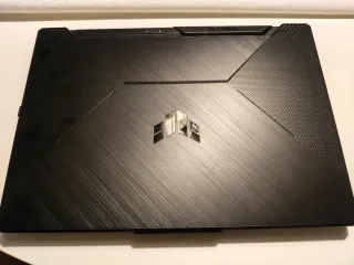 Asus Tuf Gaming F15 Portátil